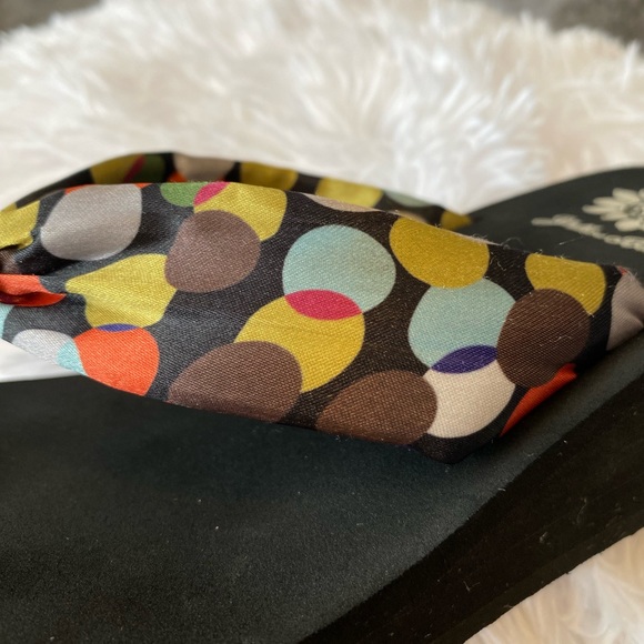 Yellow Box Polka Dot Fabric/Blk Sole w/Bling Black Stone Center Flip Flop Sandal - Picture 4 of 13